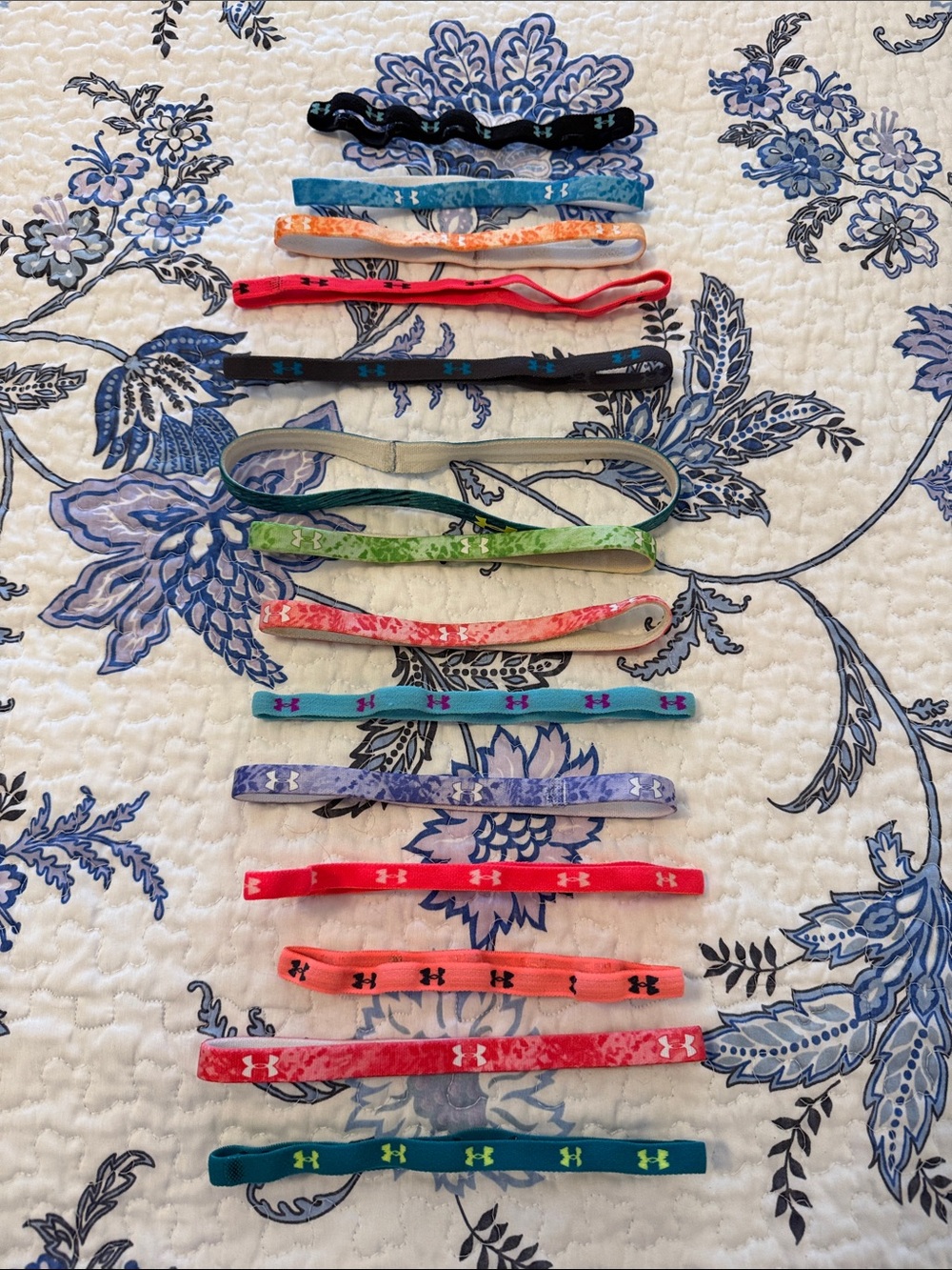 Under Armour Kids Assorted No-Slip Elastic Headbands - Multi Color Pack